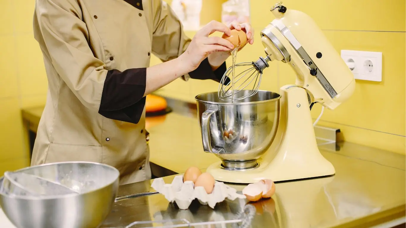 How to Choose the Perfect KitchenAid Mixer for You